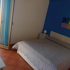 La Casa Gialla Bed & Breakfast Trabia